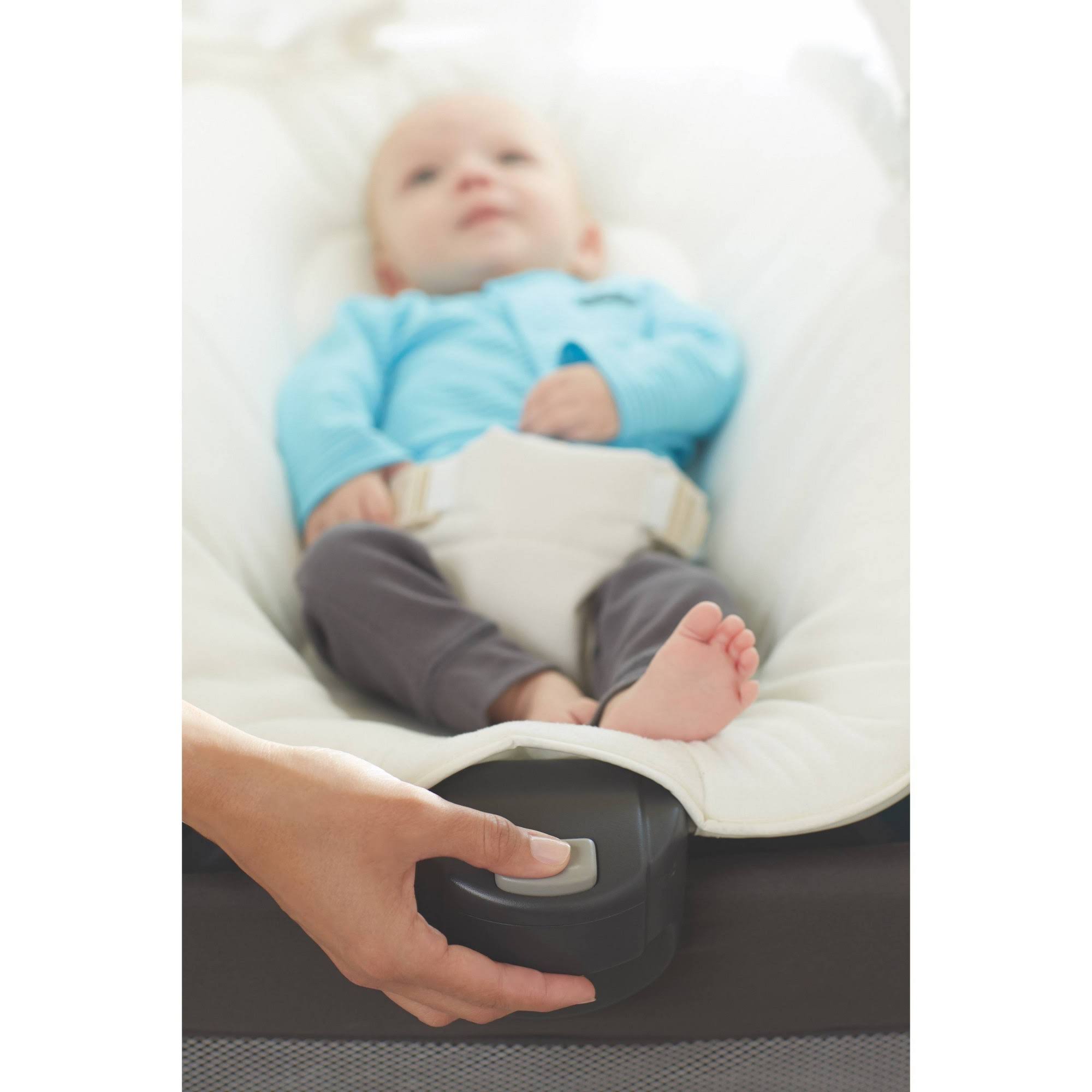 Graco Pack &n Play Quick Connect Portable Seat Playard - Asher