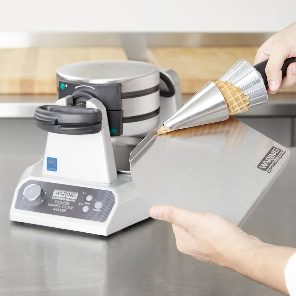 Waring WWCM200 Double Waffle Cone Maker - 120V