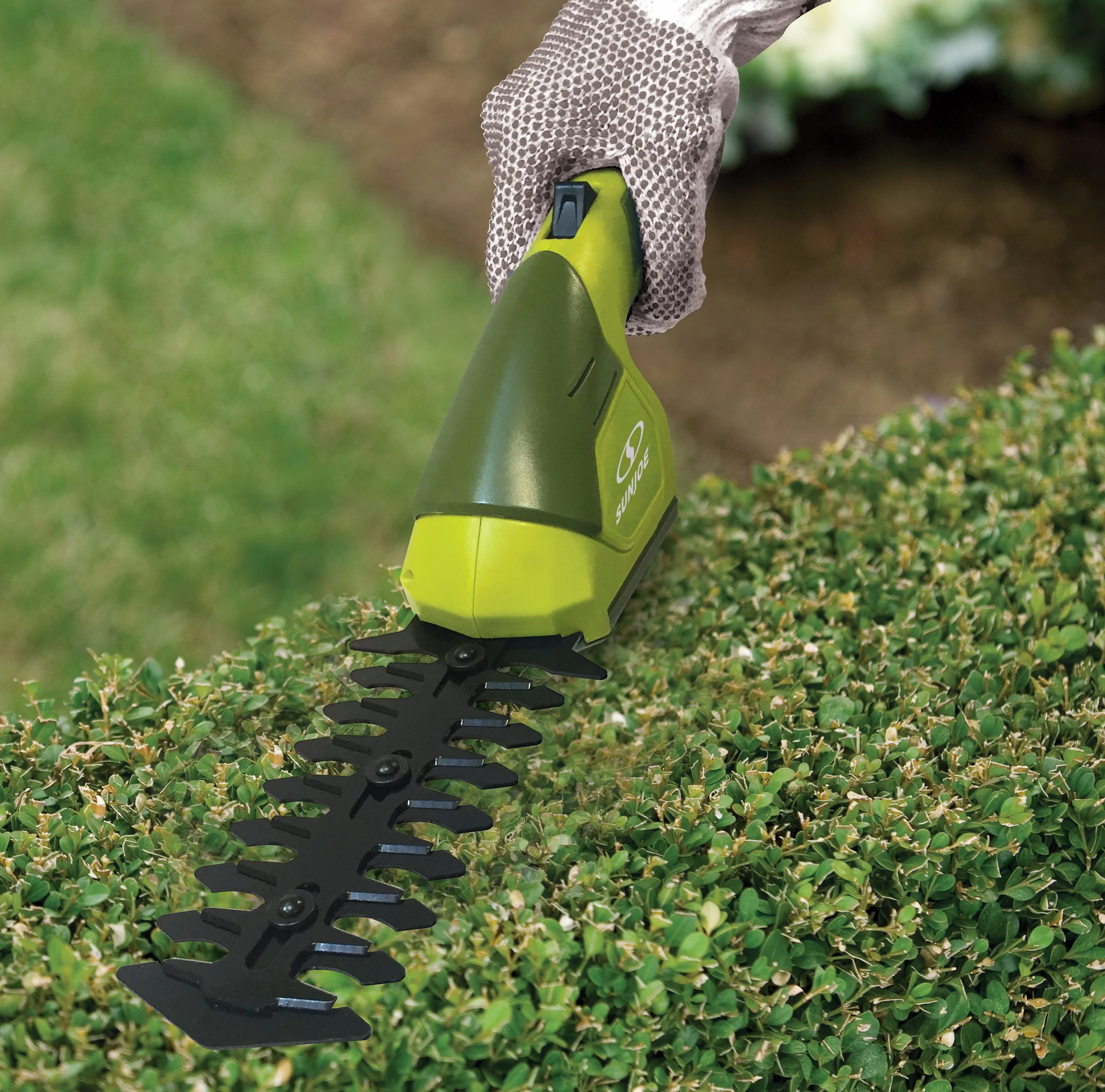 Sun Joe 2-in-1 Cordless Telescoping Grass Shear + Hedge Trimmer, 7.2-Volt - Curated Treasures Market