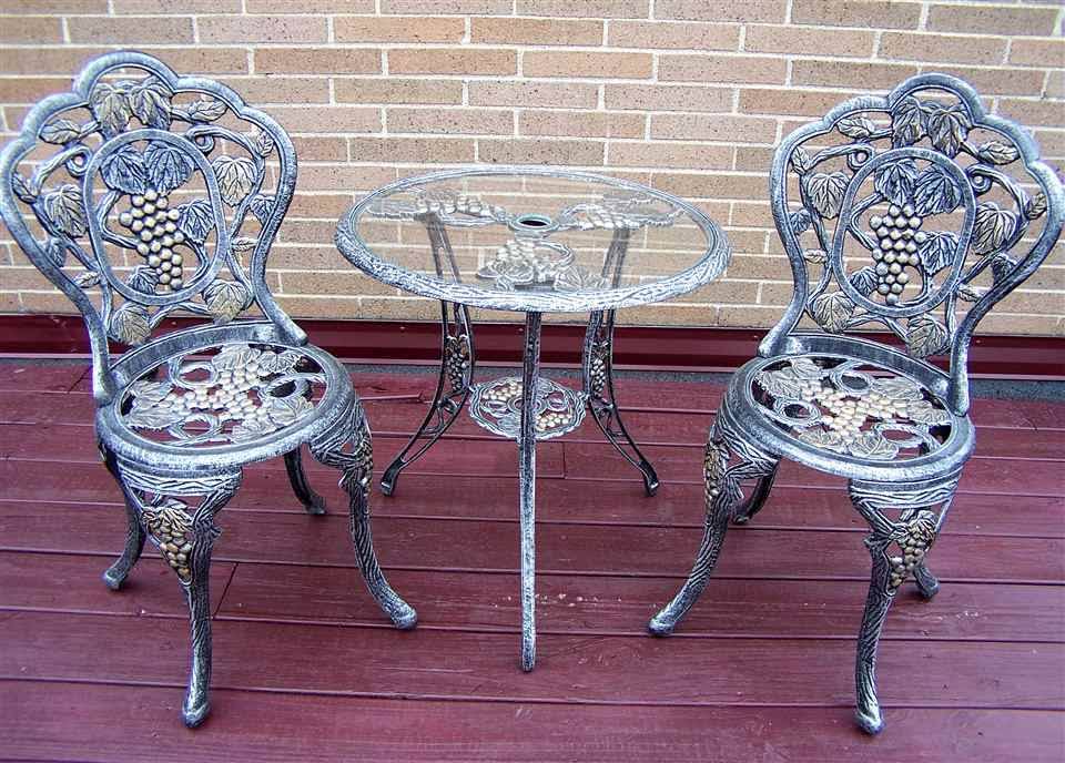 Oakland Living Vineyard Bistro Set; Antique Bronze