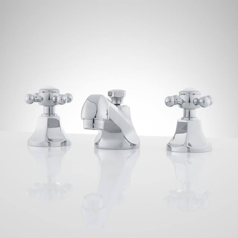 Signature Hardware 903738 New York 1.2 GPM Widespread Bathroom Faucet - Chrome, Size: 4, Silver