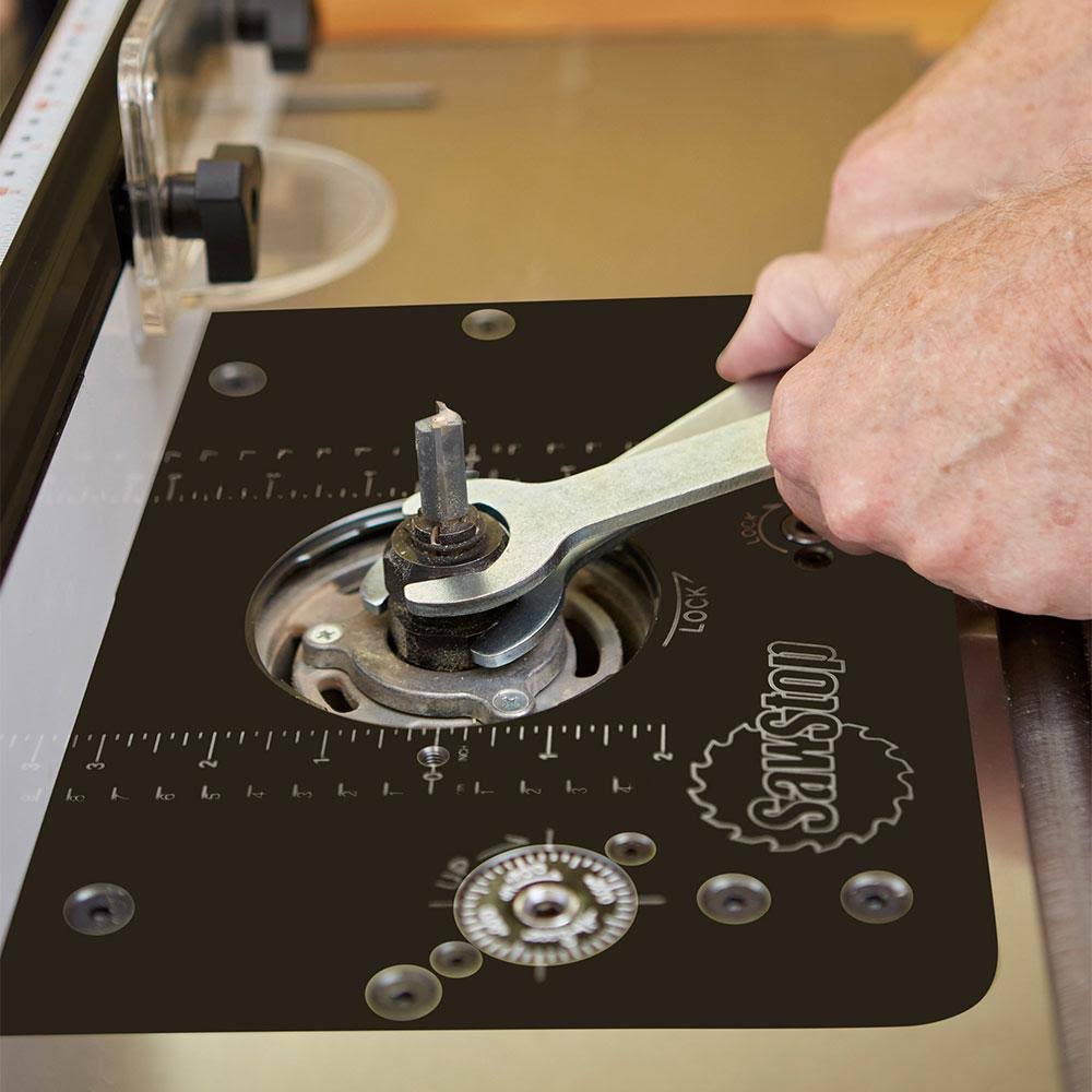SawStop RT-LFT Four Post Router Lift with Lock