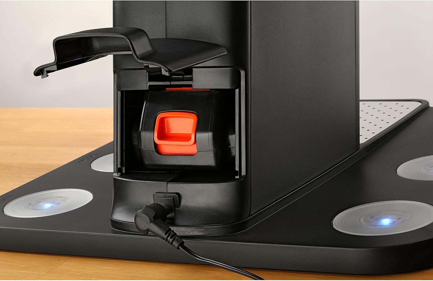 BLACK+DECKER bev by BLACK+DECKER Cordless Cocktail Maker Machine and Drink Maker for Bartesian capsules (BCHB101)