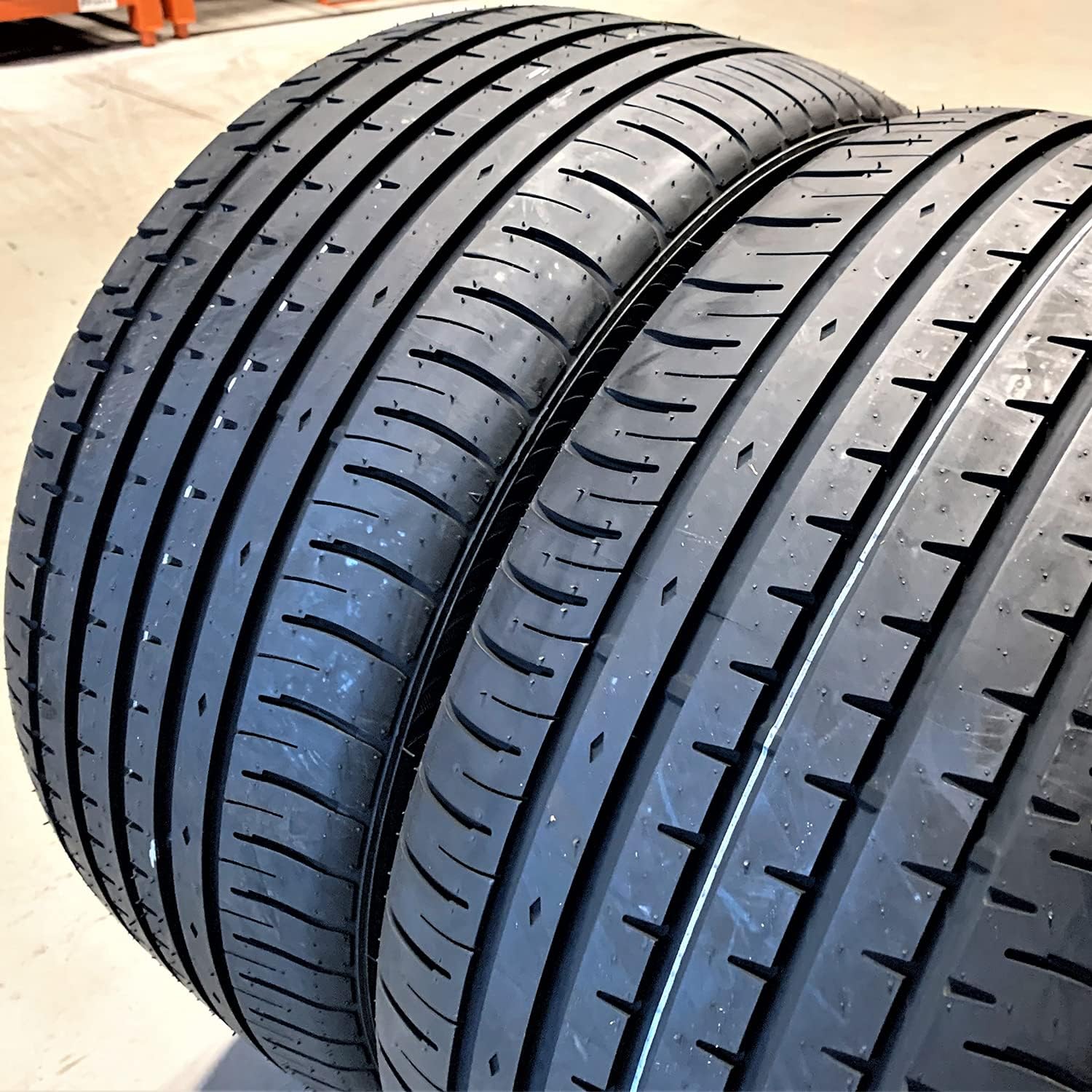 Accelera Phi 2 All-Season High Performance Radial Tire-285/30R19 285/30ZR19 285/30-19 98Y Load Range XL 4-Ply