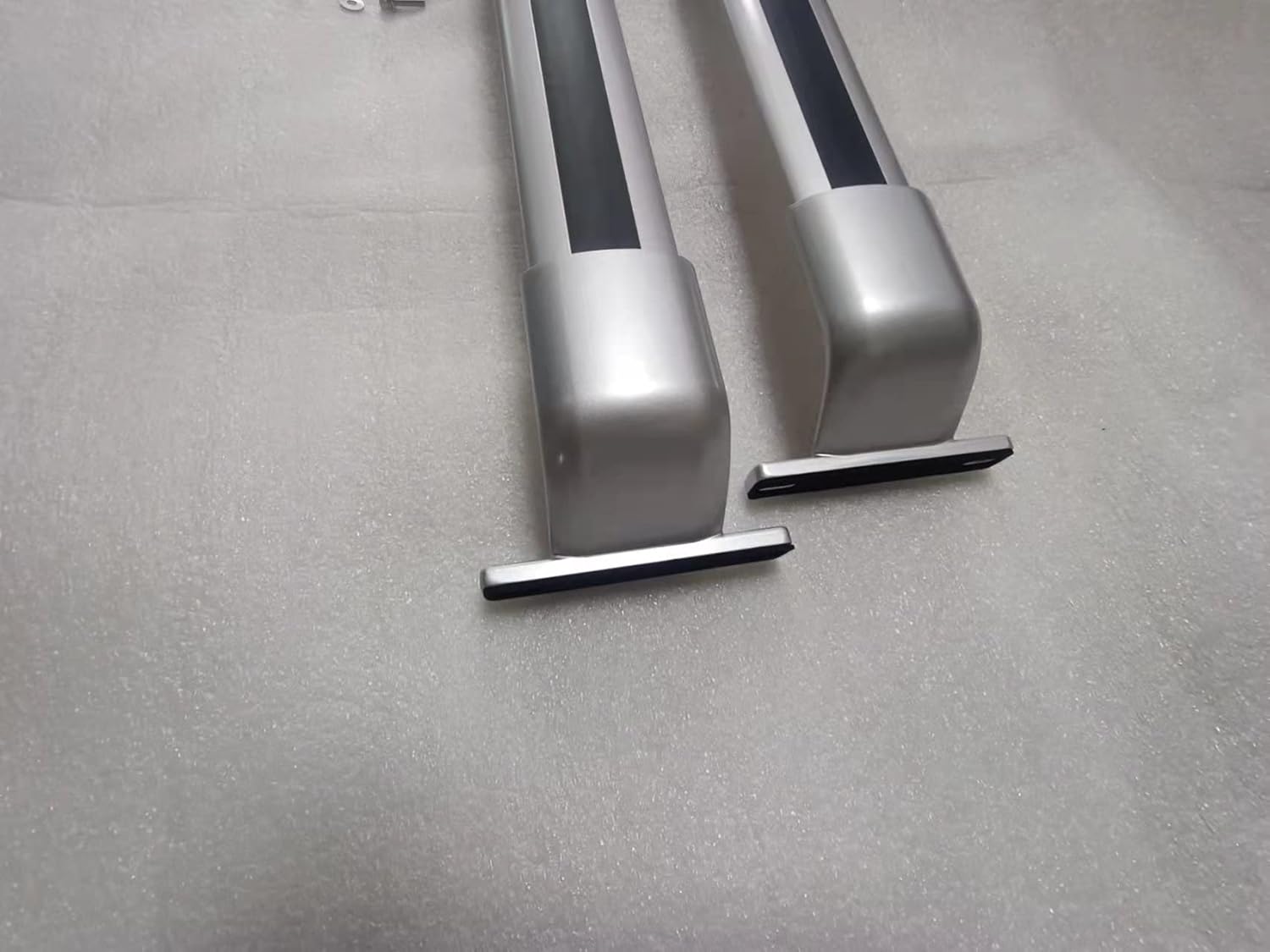 Roof Rack Cross Bars fit for Jeep Grand Cherokee L 2021 2022 Aluminum Cross Bar Silver