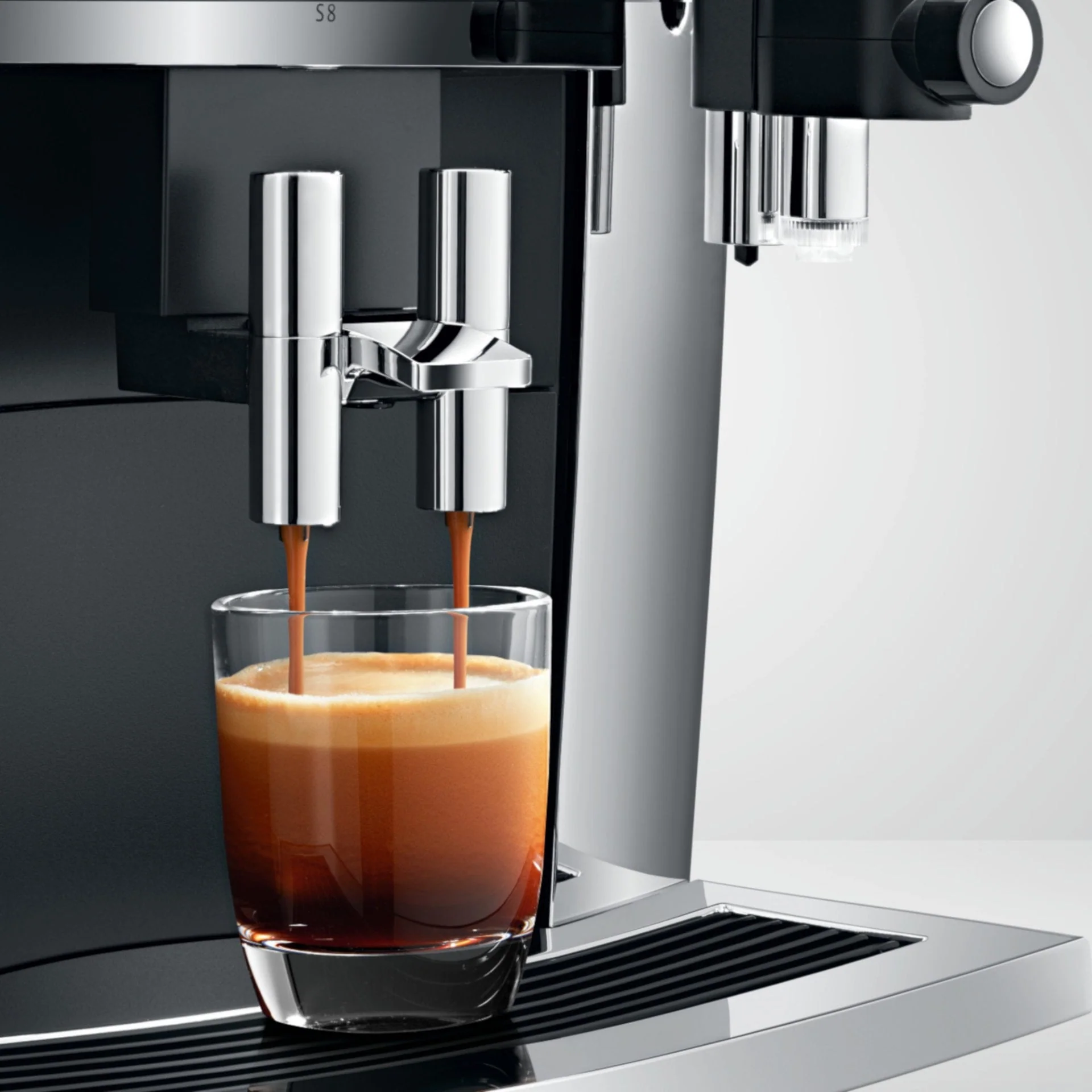Jura S8 Multifunction Automatic Coffee & Espresso Machine | Chrome