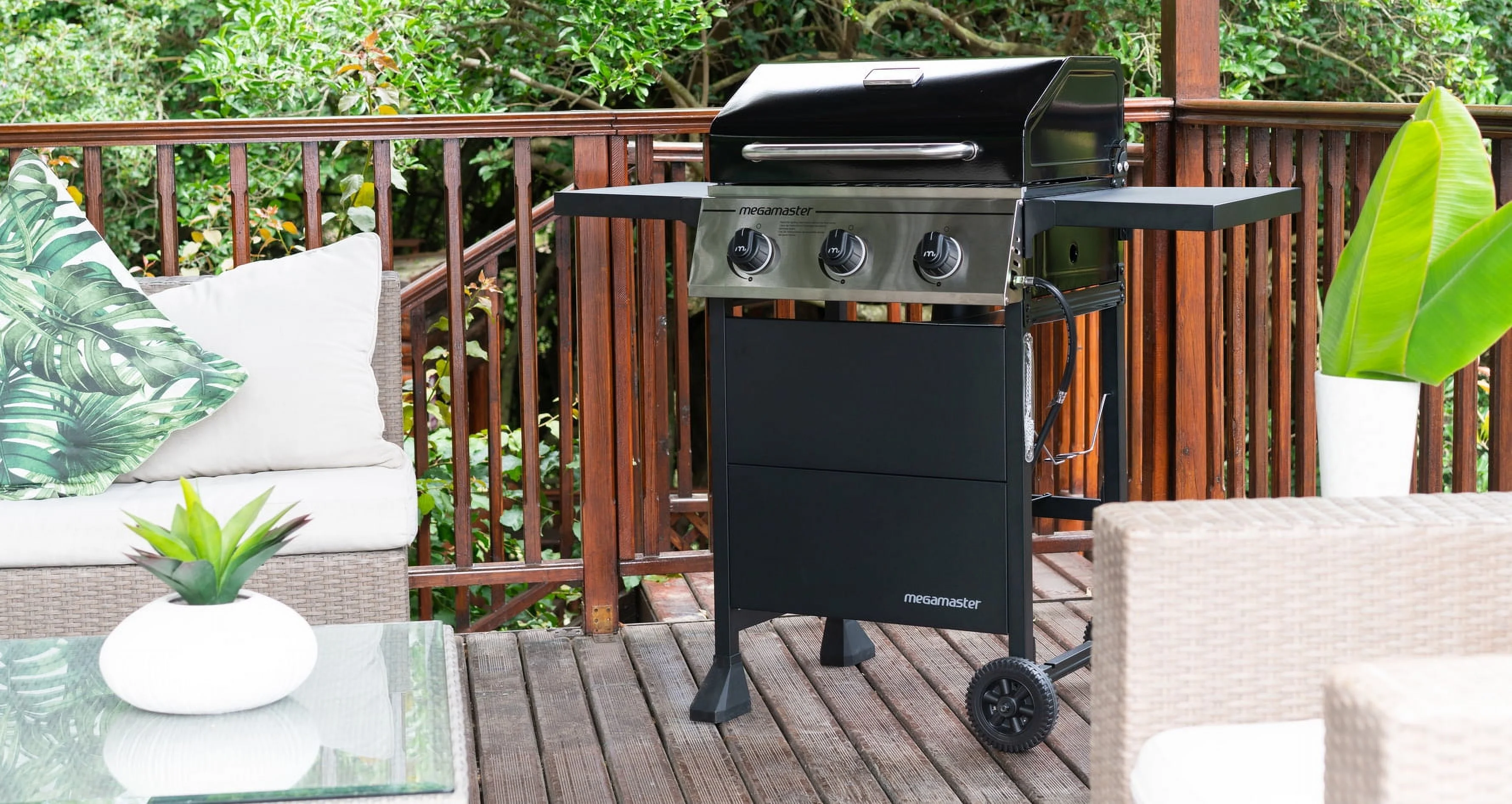 Megamaster 3 Burner Gas Grill, Liquid Propane