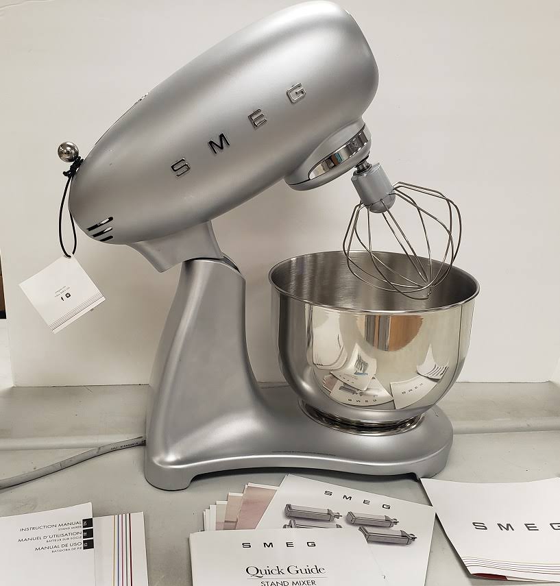 Smeg 50s Style Stand Mixer - Silver