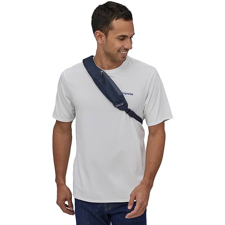 Patagonia - Atom Sling 8L Classic Navy
