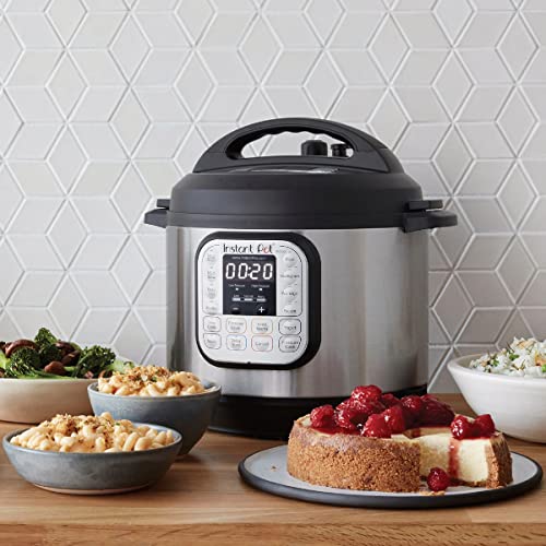 Instant Stainless Steel Duo 7-In-1 Programmable Outer Lid Automatic pressure cooker