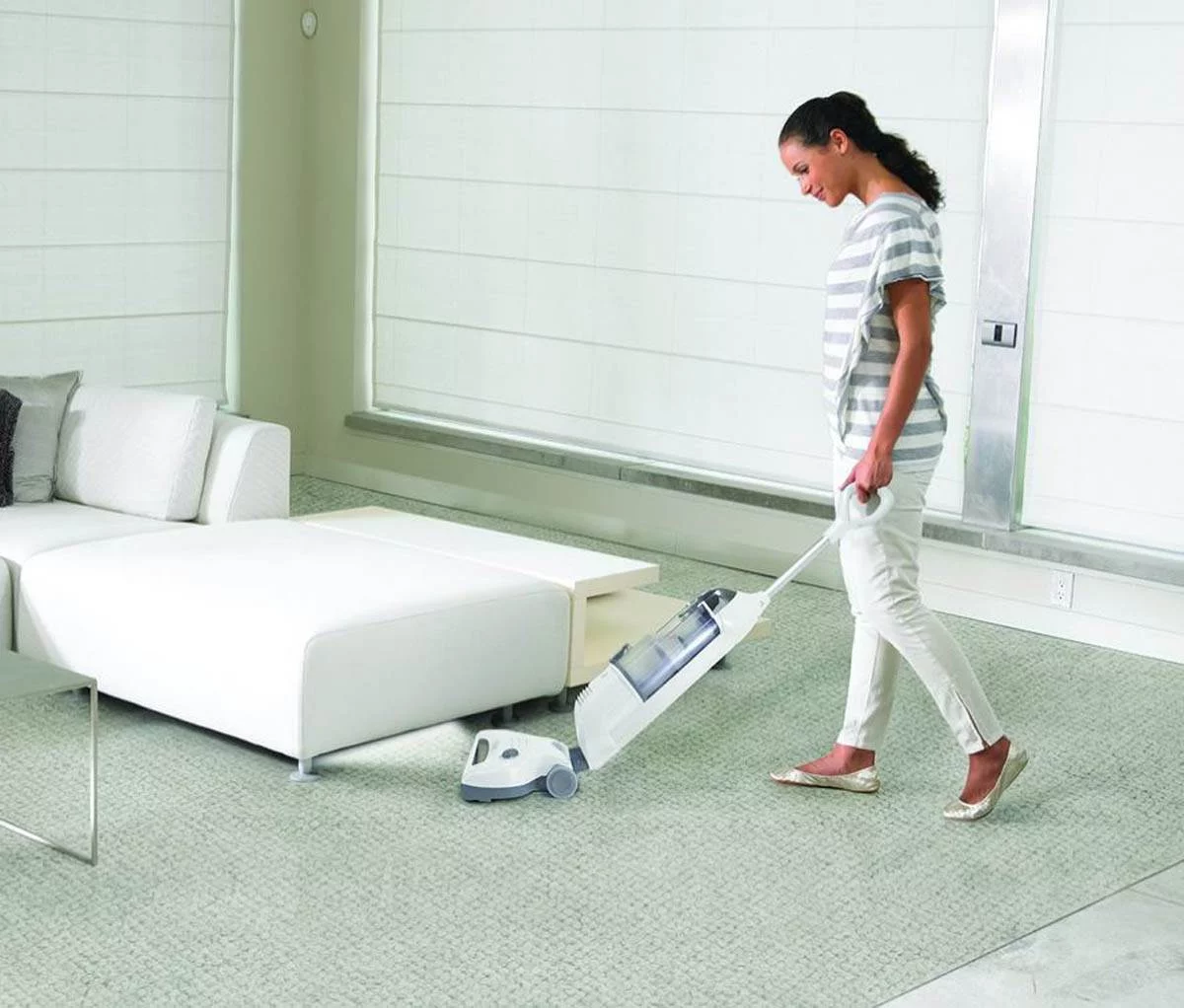 Shark SV1106 Bagless Navigator Freestyle Cordless Stick Swivel Vacuum Cleaner