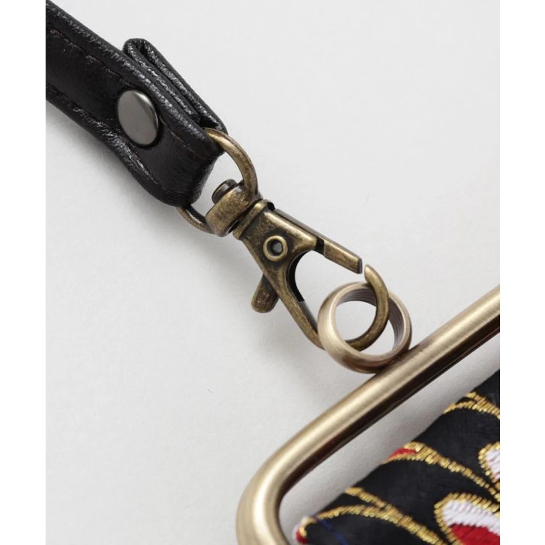 【Kaya】Elegant Kiss Lock Shoulder Bag Red