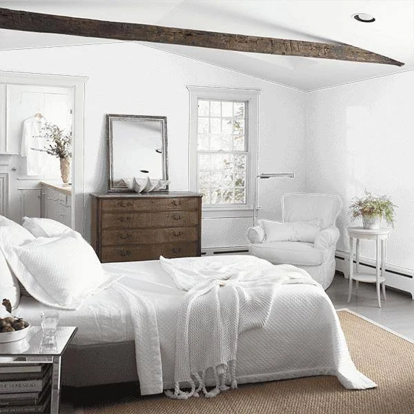 Benjamin Moore Aura Satin Base 2 Paint Interior 1 gal.