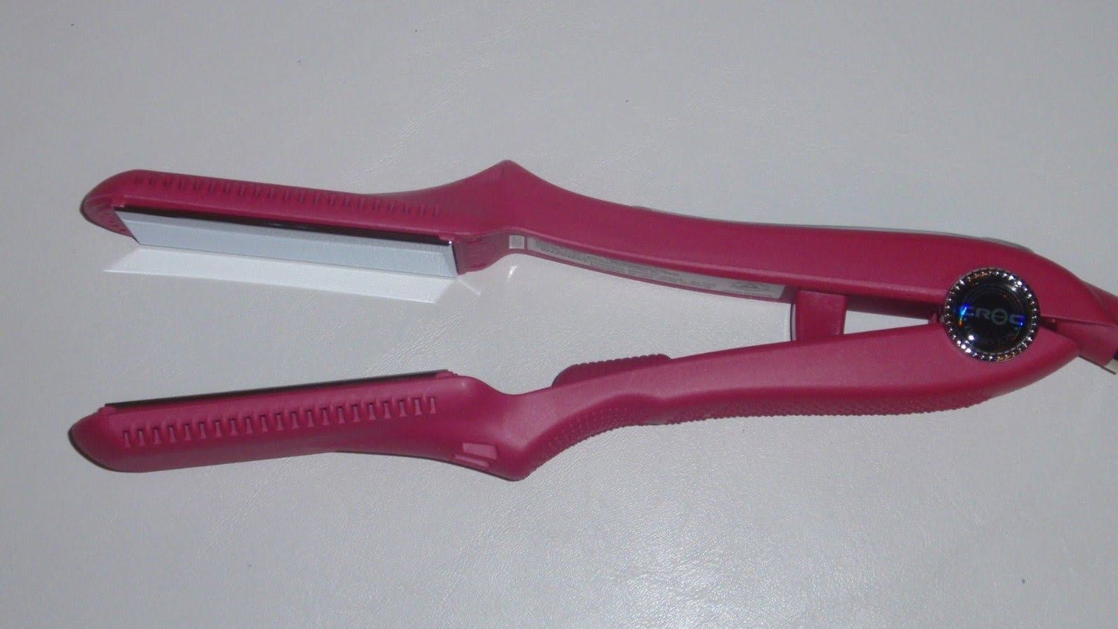 Turboion WPT Croc Classic Pink Wet or Dry Straightener, Fuchsia, 1.5 inch
