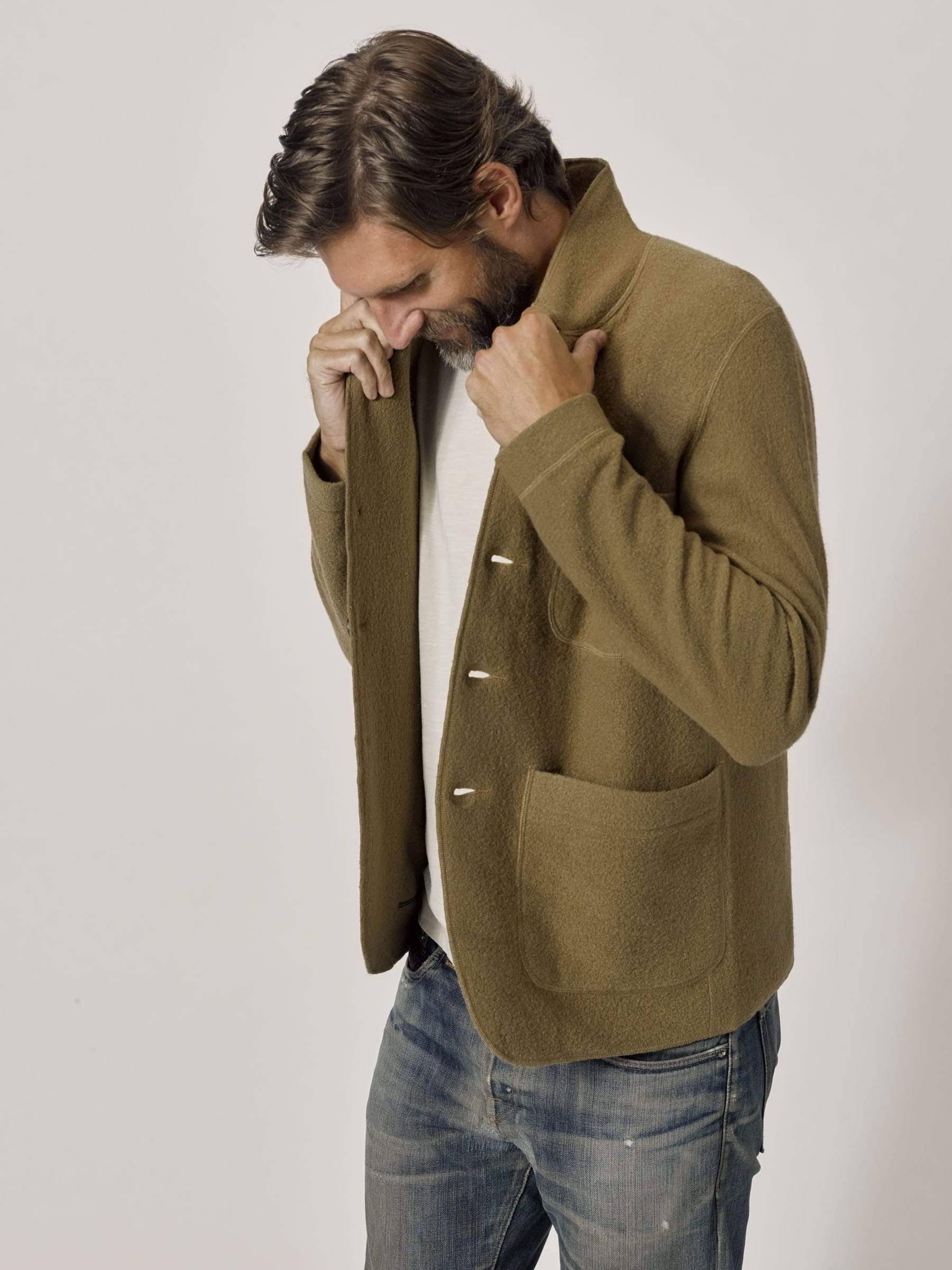 Buck Mason Men&s Felted Chore Coat in Camel, Size Small | Felt