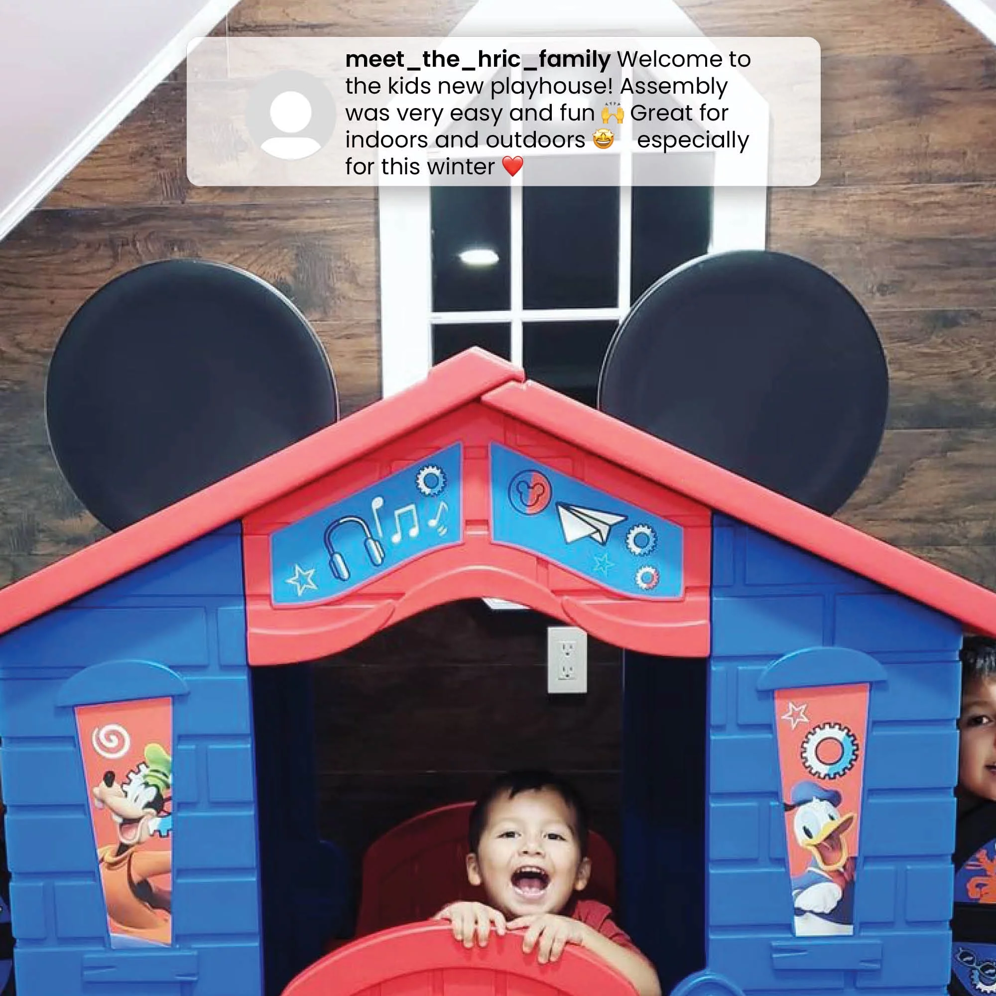 Disney Mickey Mouse Plastic Indoor,Outdoor Playhouse with Easy Assembly