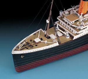 Doyusha 300152 R.M.S. Titanic 1/400 Scale Plastic Kit - Plaza Japan