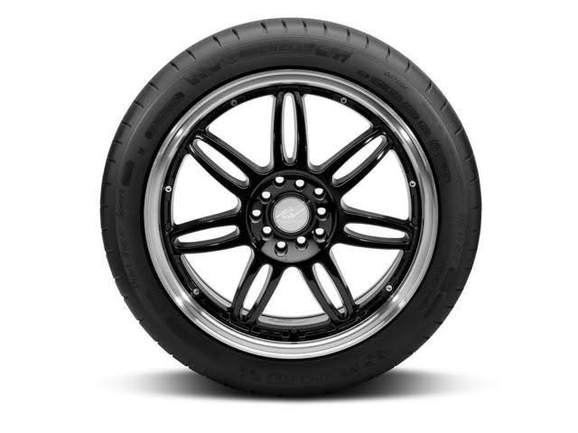 Michelin Pilot Super Sport Tire 245/40ZR19