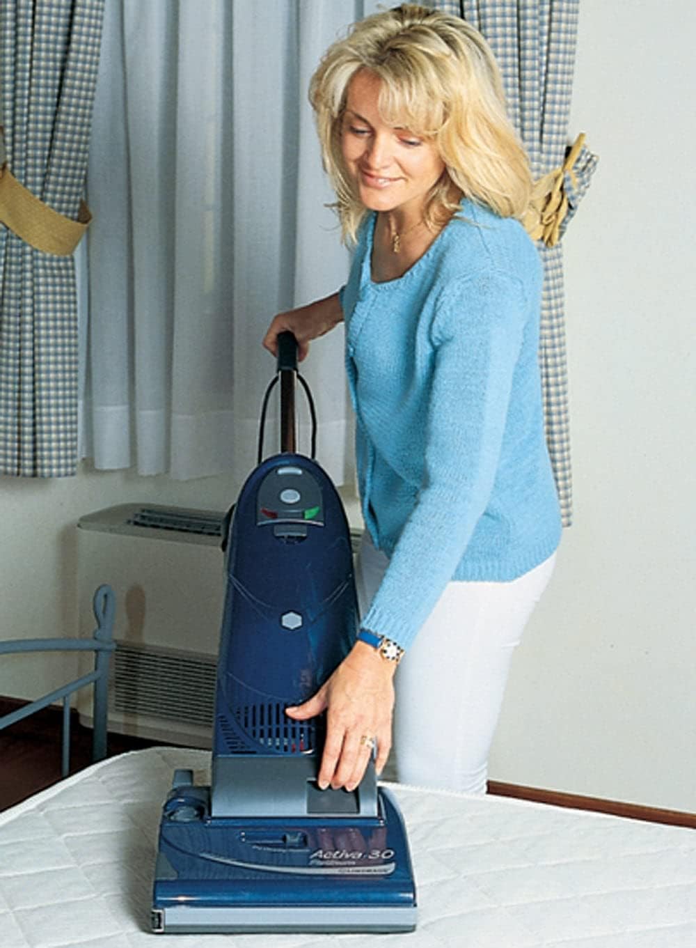 Lindhaus Activa 30 Domestic 12" Silver Blue Upright Vacuum Cleaner