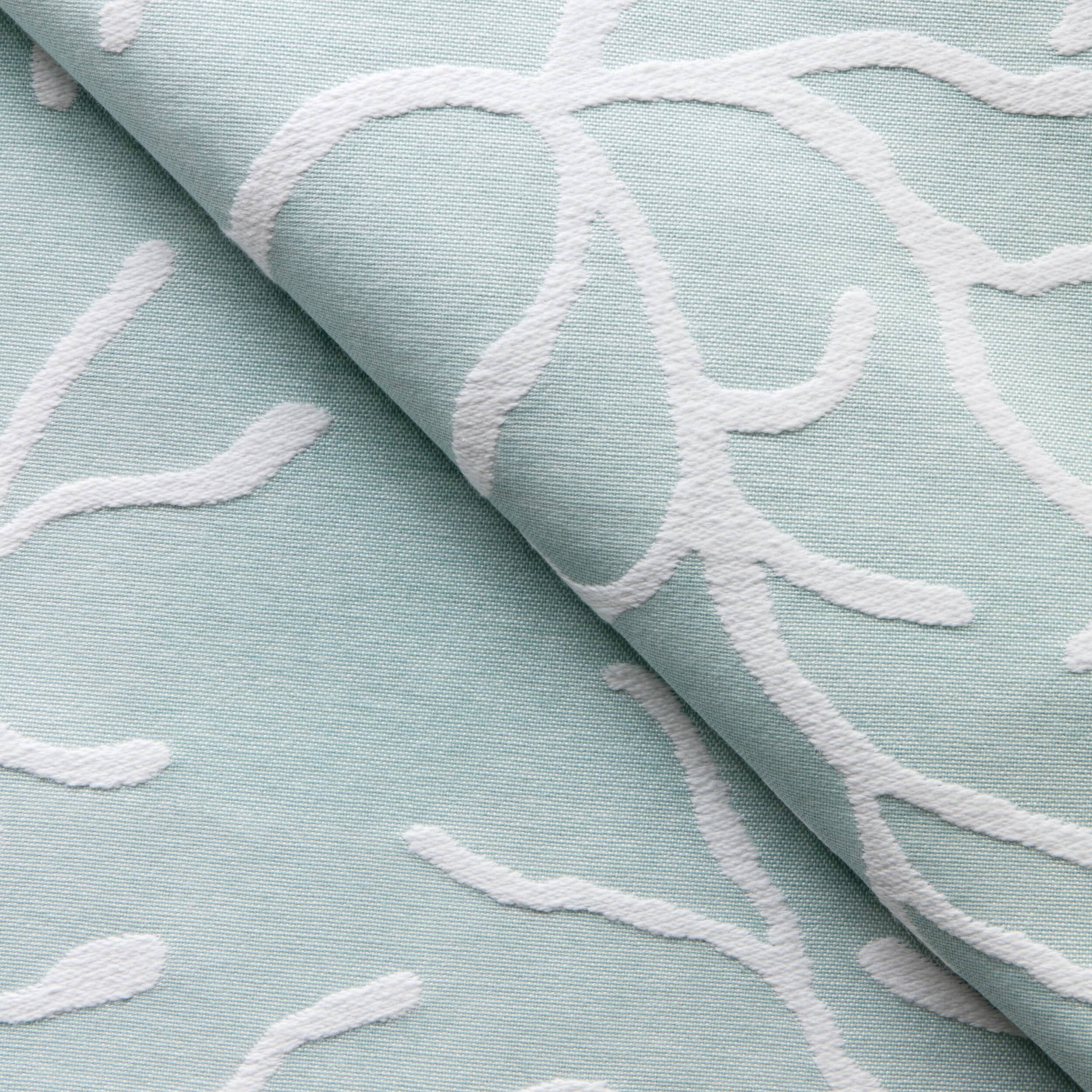 Coral Glory Coverlet Taupe Full