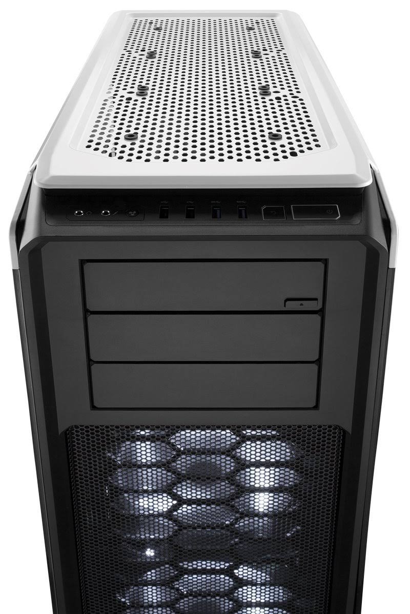 Corsair Graphite Series 760t Full Tower Windowed Case - White