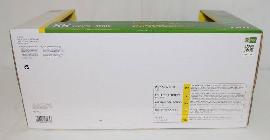 John Deere 1/16 Scale 8R Tractor