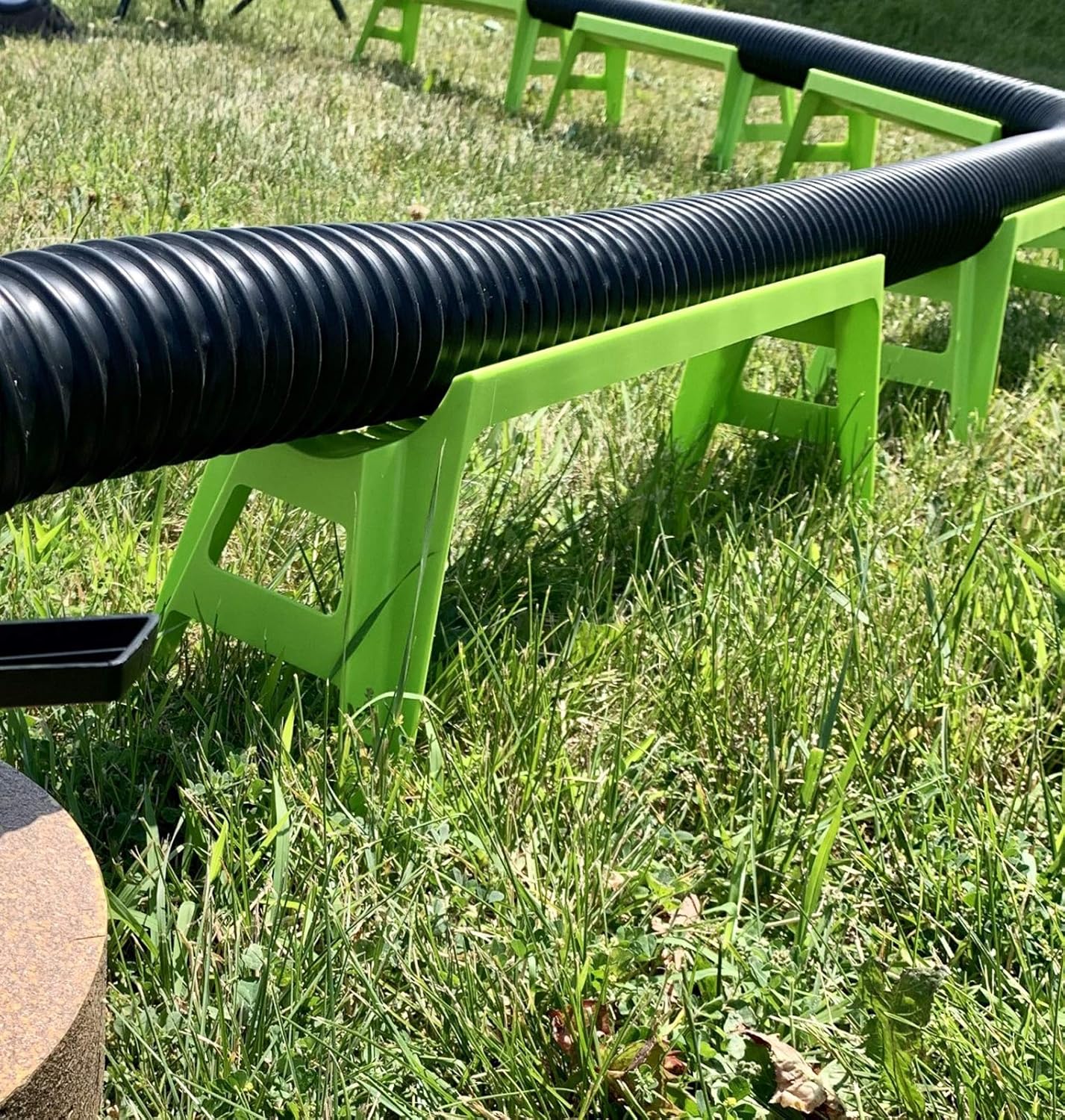 TITAN RV Sewer Hose Support - Thetford 17919, Green Pack of 2