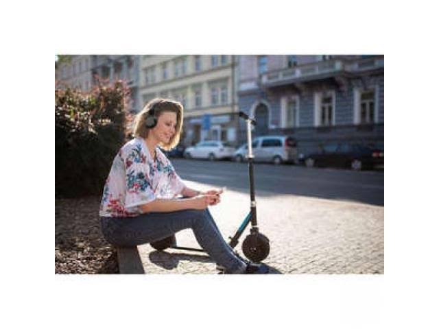 Philips Bass+ Wireless Headphone
