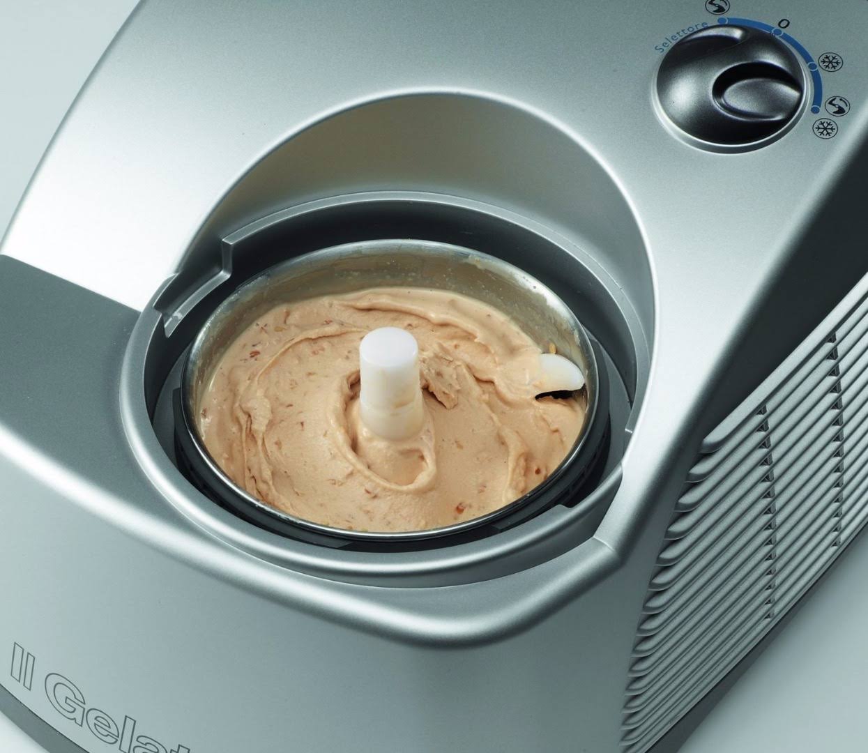 Delonghi GM6000 Gelato Maker with Self-Refrigerating Compressor