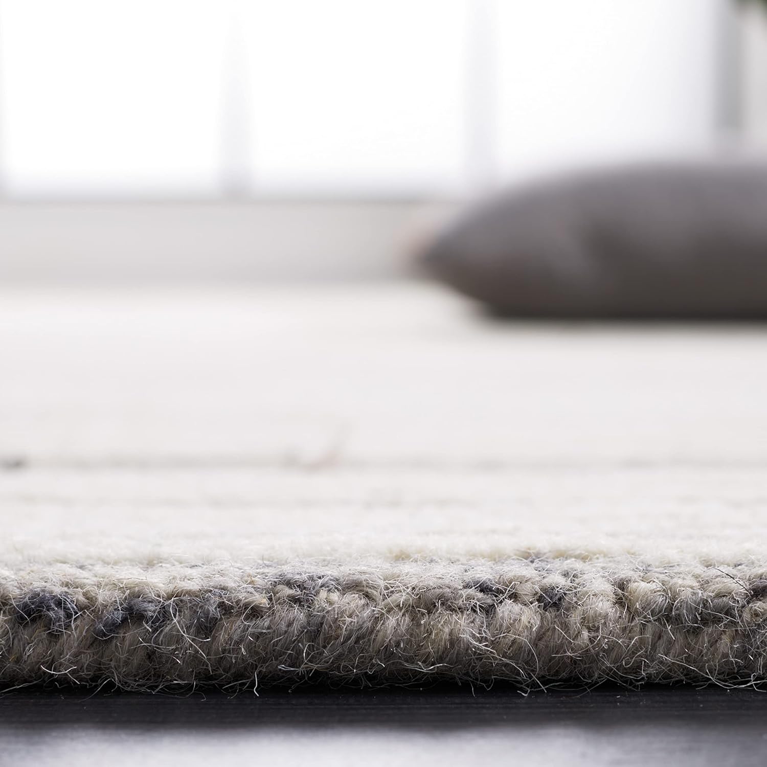 SAFAVIEH Metro Collection Area Rug - 8' x 10', Grey & Ivory, Handmade Modern Wool, Ideal for High Traffic Areas in Living Room, Bedroom (MET995F)