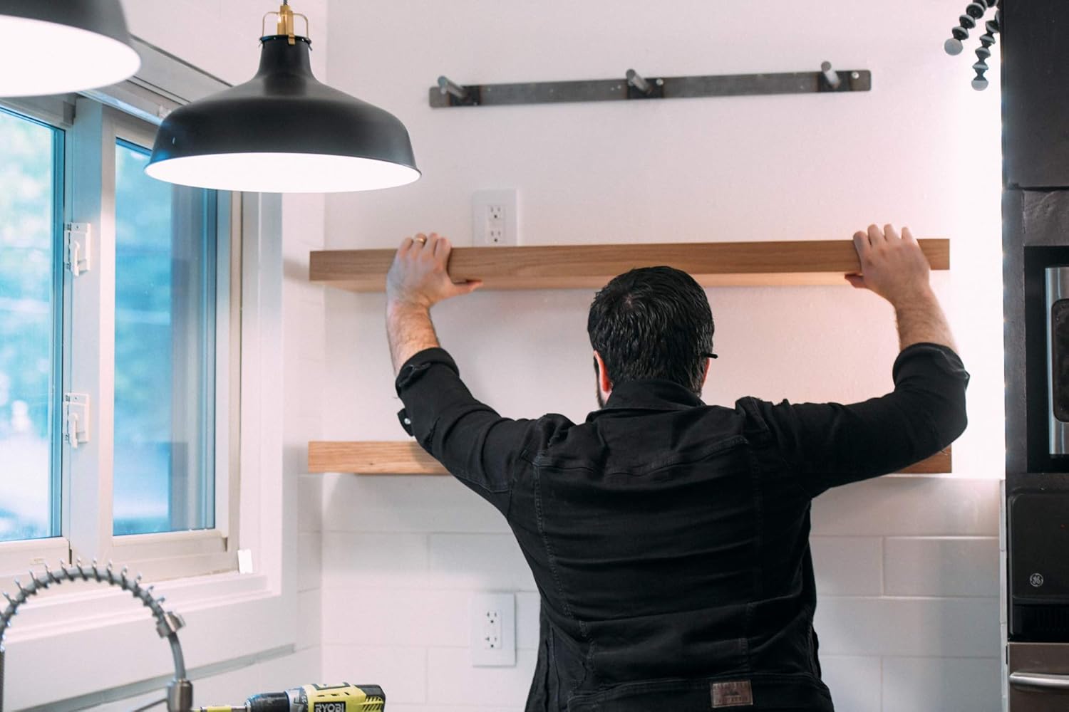 32 Inch Floating Shelf Bracket - Hidden Shelf Bracket with 150 LB Weight Capacity - Invisible Design for Shelves 32 Inches and Longer - Heavy Duty 3/4 Inch Solid Steel Support Rods - Made in The USA Pack of 2