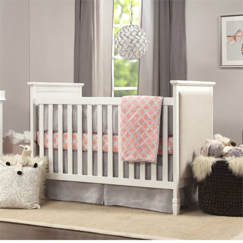 Davinci Lila 3-in-1 Convertible Crib, White Oatmeal