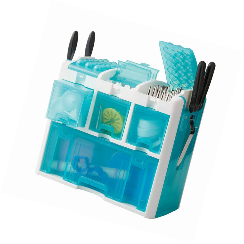 Wilton Ultimate Cake Decorating Set