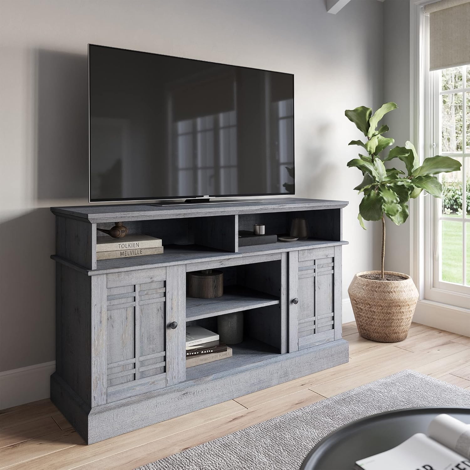 BELLEZE Modern Farmhouse Wood TV Stand & Media Entertainment Center Console Table for TVs up to 50 Inch with Open Storage Shelves & Cabinets – Norrell (Gray Wash)