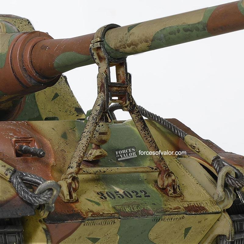 Forces of Valor | Sd.Kfz. 186 Jagdtiger Henschel Suspension 1945, 1/32 Scale Model | Bellford Toys and Hobbies