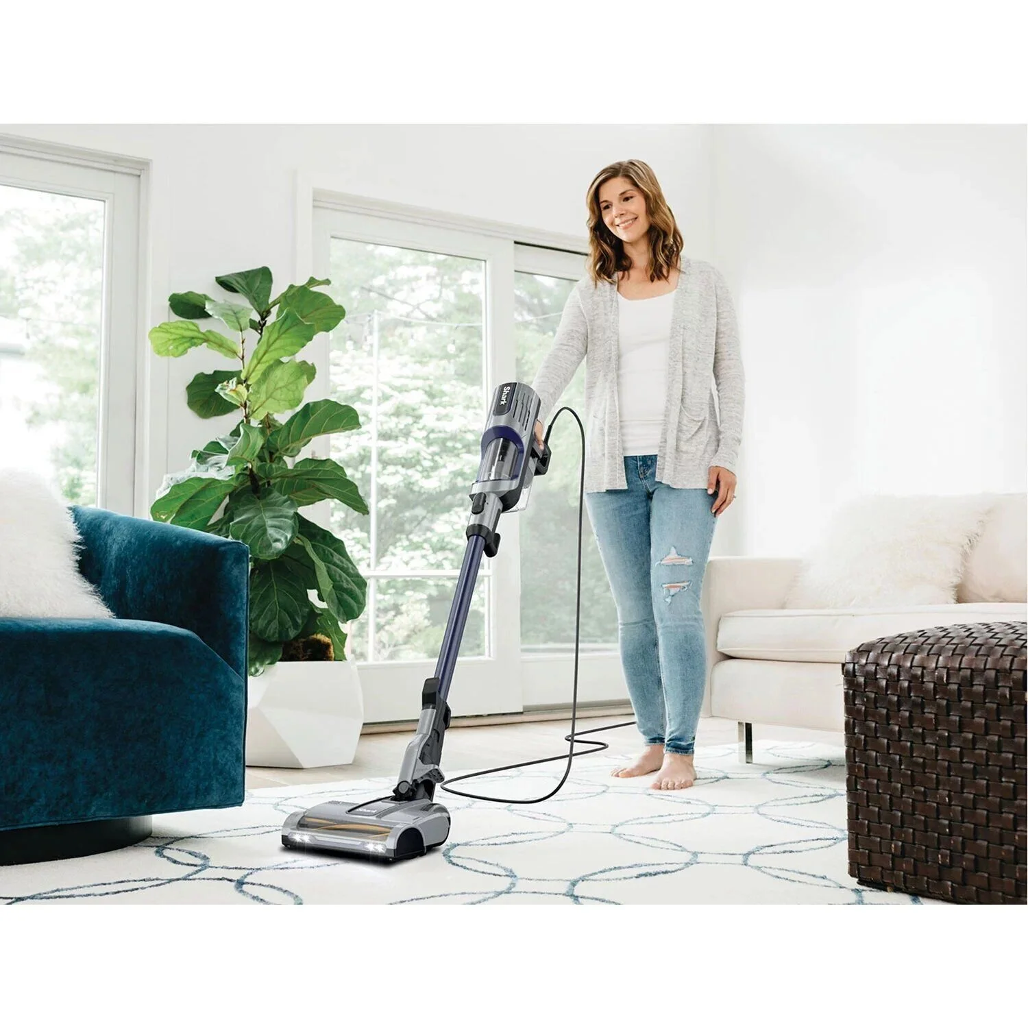 Restored Shark HZ255 Power & Precision Ultra Light Pet Corded Stick Vacuum With Self-Cleaning Brushroll, Floor Cleaner (Refurbished)