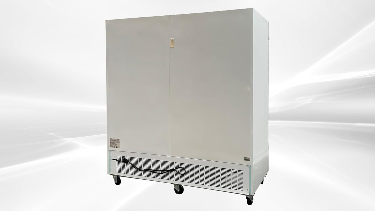 Commercial ETL NSF 3 Glass Door Reach-in Display Merchandiser Refrigerator, 53 cu.ft. 3 Section Upright Fan Cooling Fridge Chiller Cooler SG1.9L3