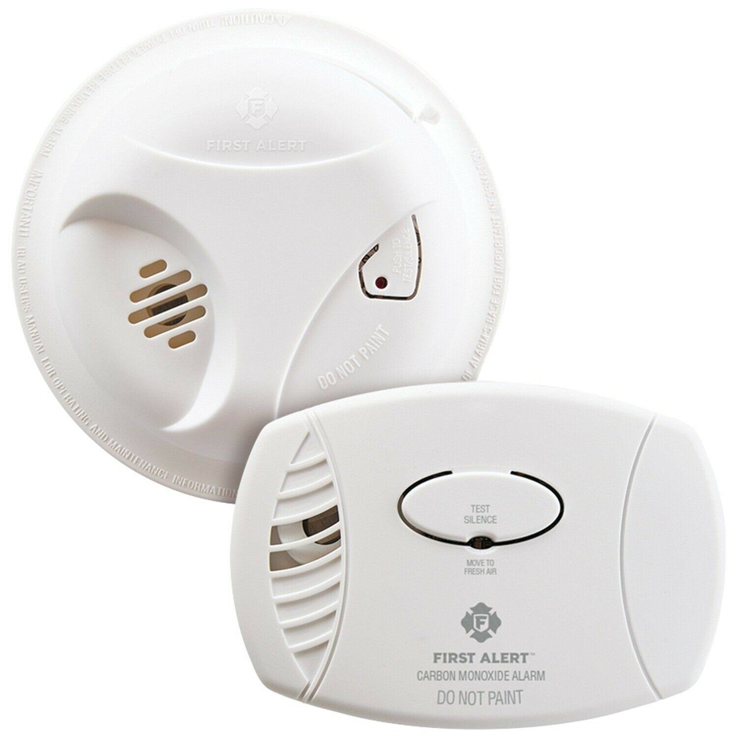 First Alert Smoke (SA303), Carbon Monoxide (CO400) Detector Combo Pack