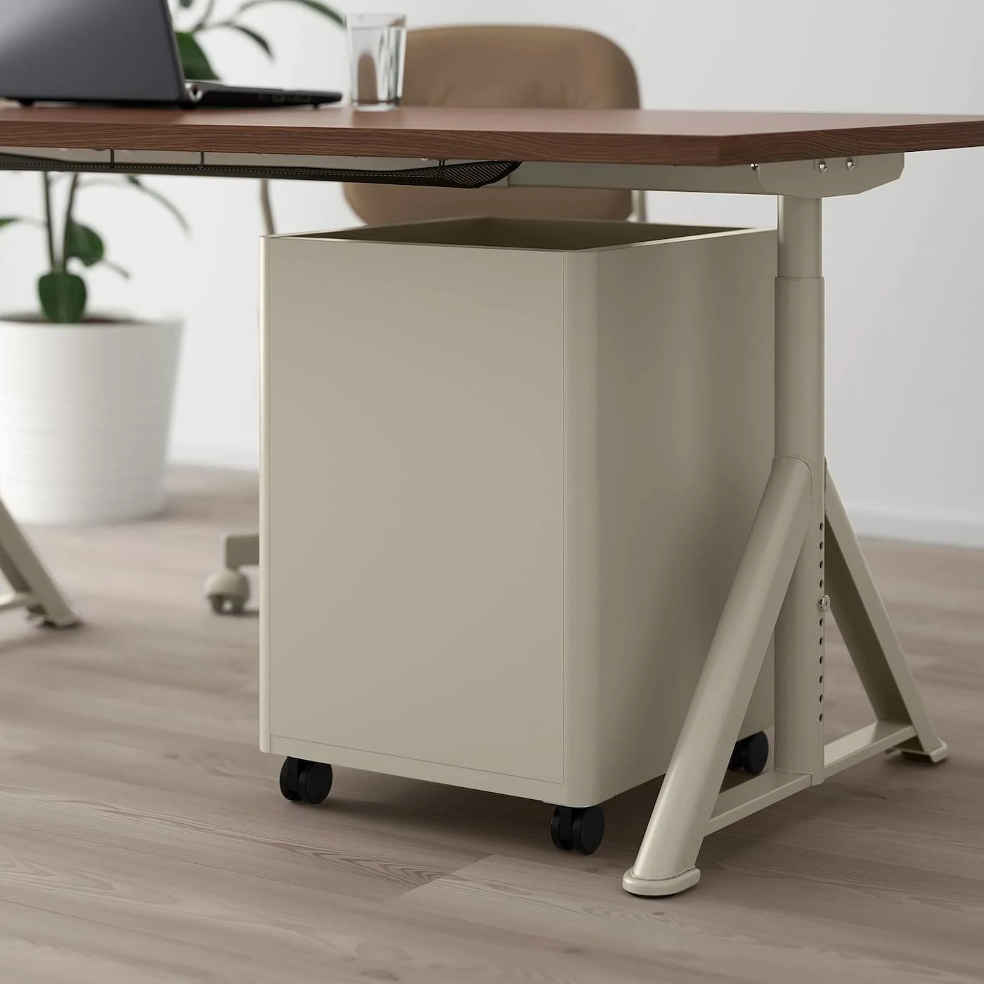 IKEA - IDSEN Drawer Unit on Casters, Beige, 16 1/2x24