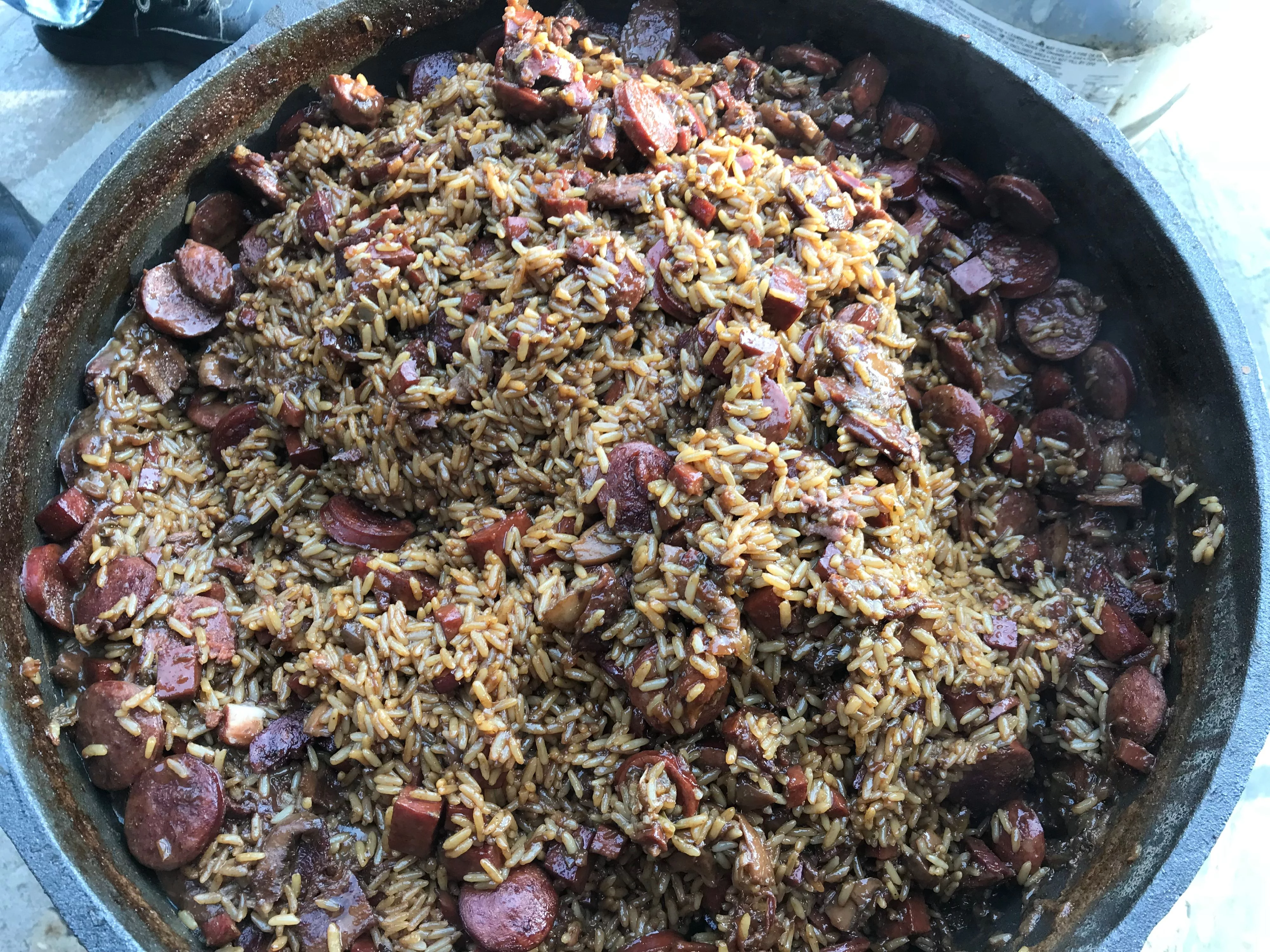 King Kooker #CI8S - Pre-Seasoned 8 qt Cast Iron Dutch Oven