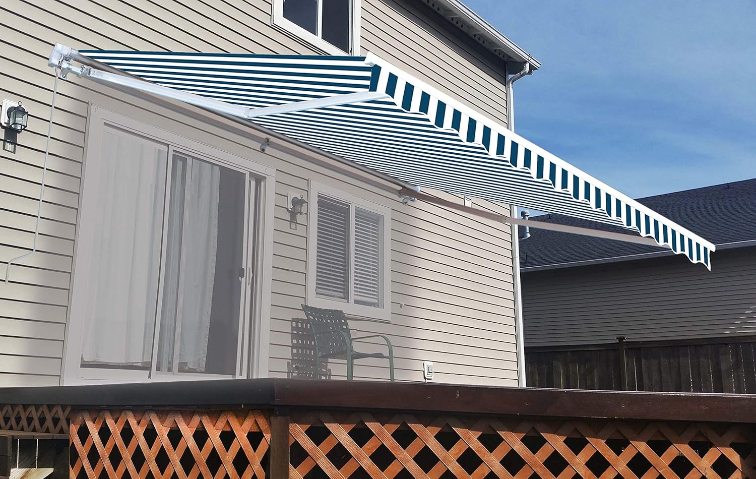 ALEKO AW12X10BWSTR03 Retractable Patio Awning 12 x 10 Feet Blue and White Striped