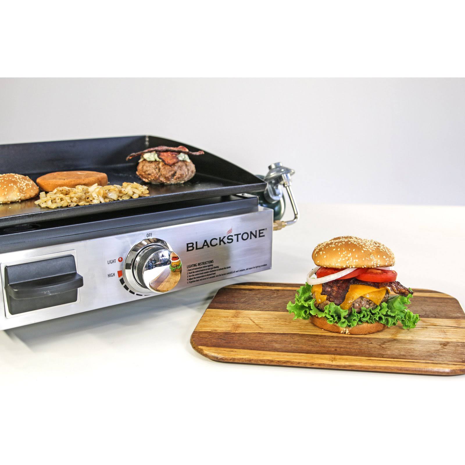 Blackstone 17 in. Table Top 1-Burner Portable GAS Griddle in Stainless Steel and Black