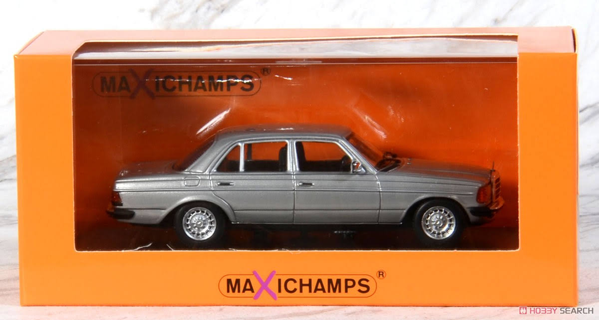 Mercedes-Benz (W123) 230E 1982 Silver Metallic (Diecast Car)