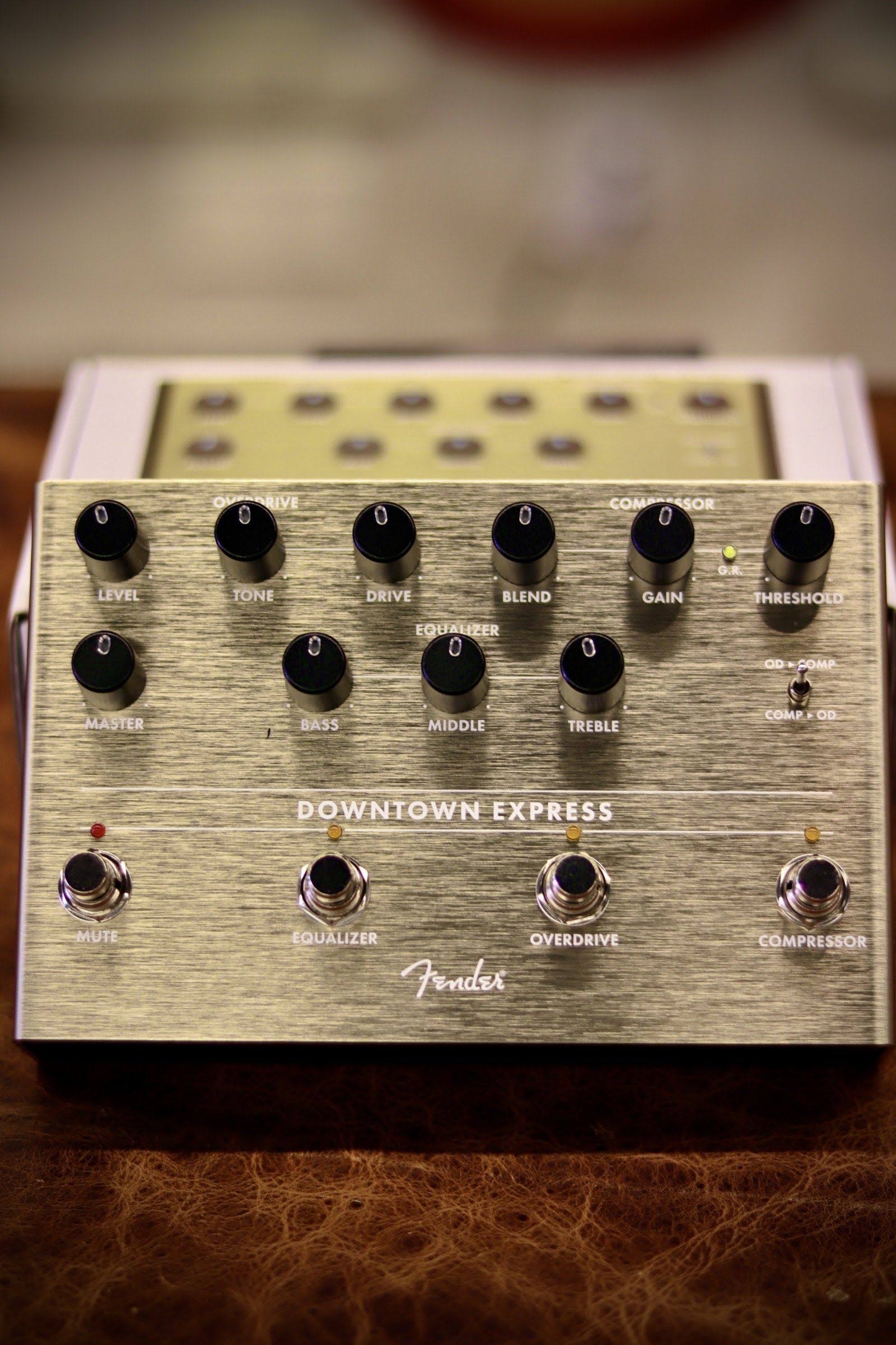 Fender Downtown Express Bass Multi Effect Pedal