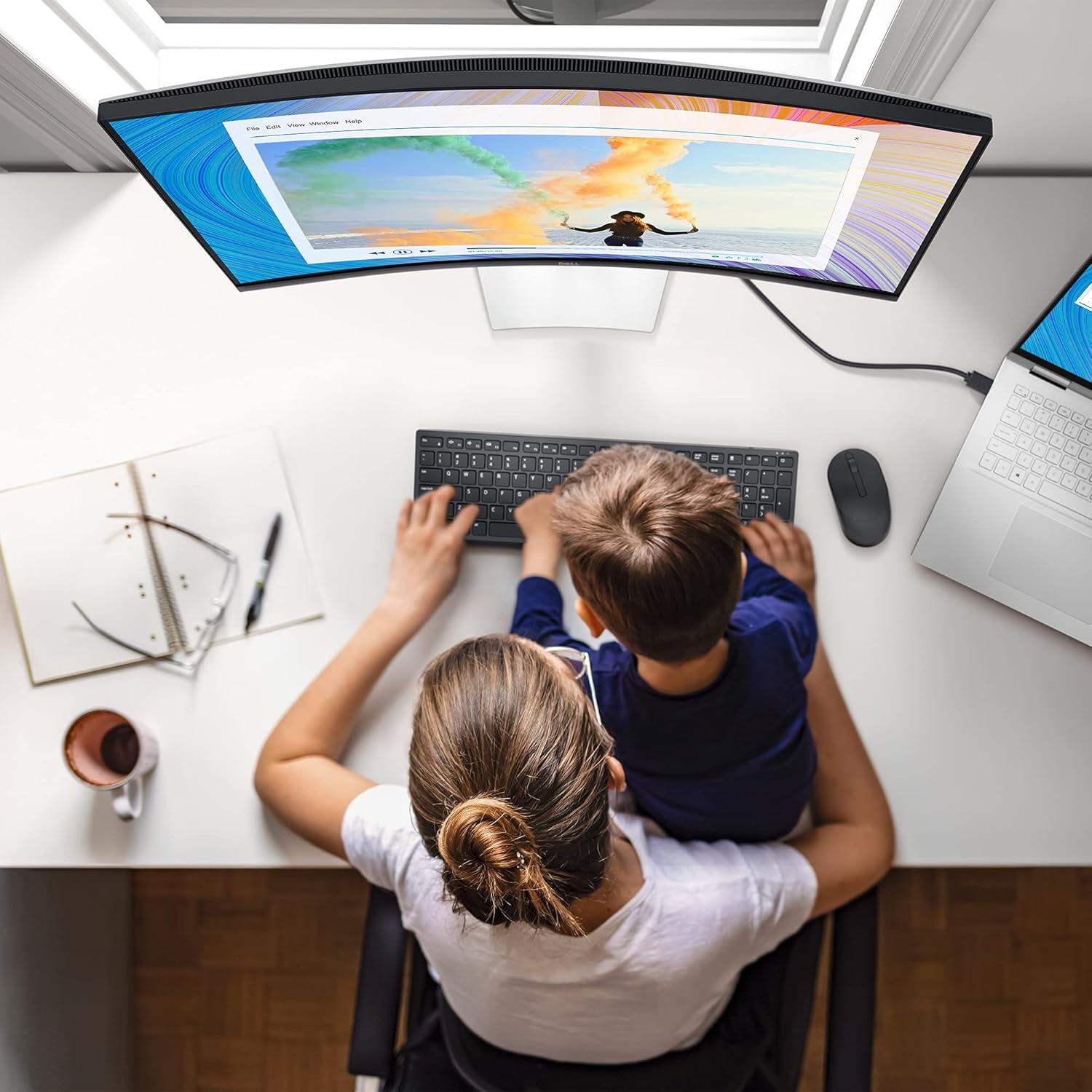 Dell S3222HN 32-inch FHD 1920 x 1080 at 75Hz Curved Monitor, 1800R Curvature, 8ms Grey-to-Grey Response Time (Normal Mode), 16.7 Million Colors, Black (Latest Model) (Renewed)