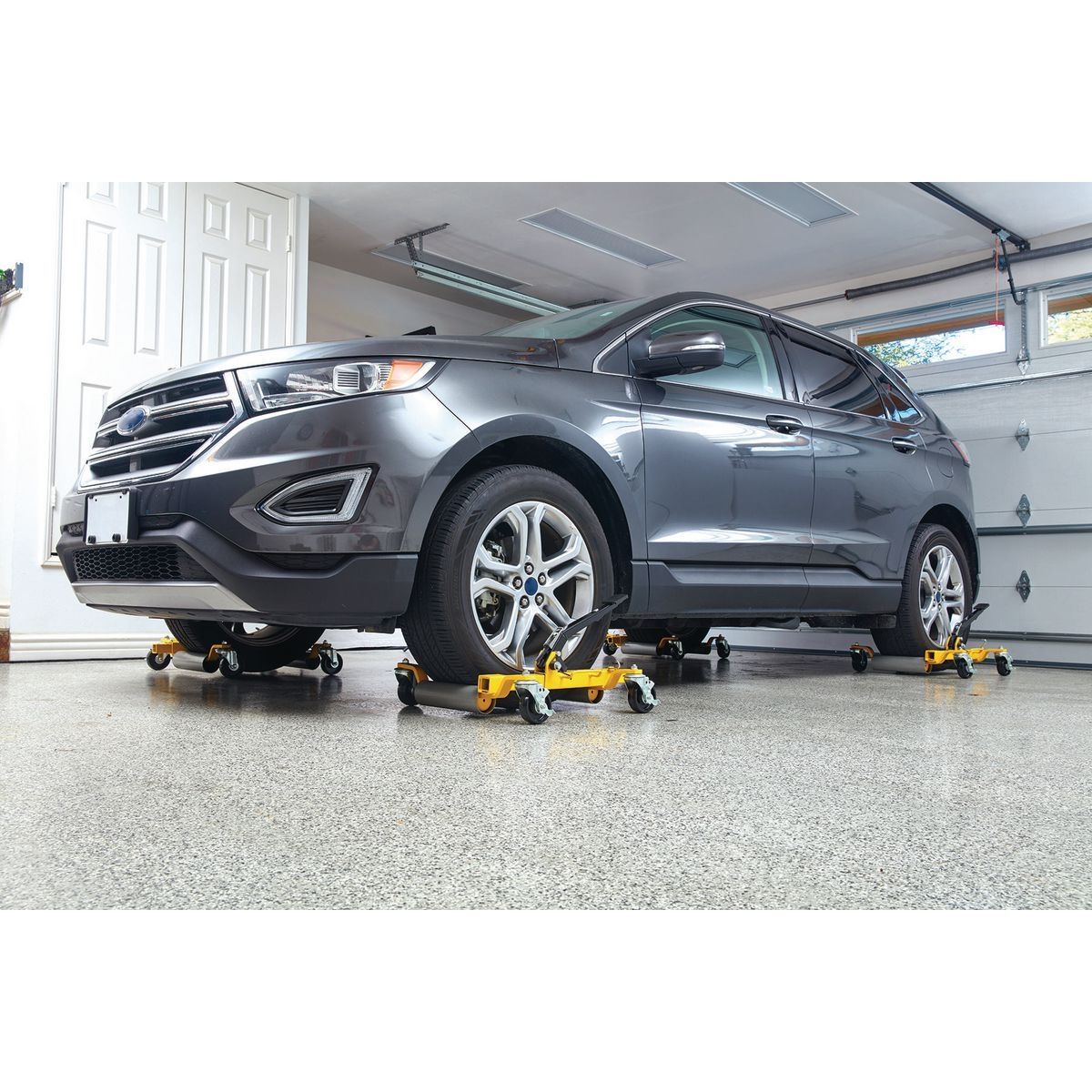 DAYTONA 1300 lb. Capacity Self-Loading Positioning Wheel Dolly