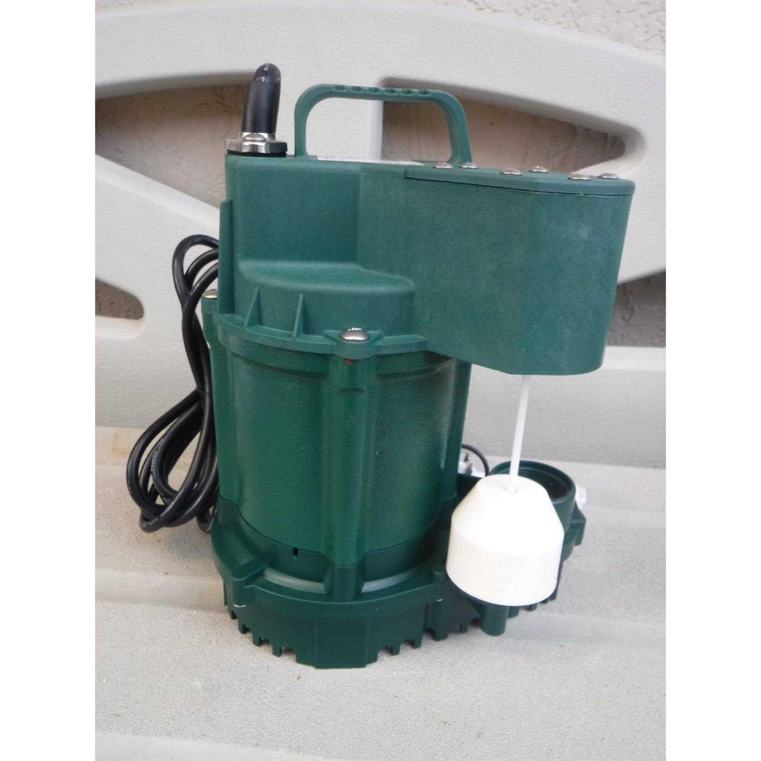 Zoeller 0.75 HP 80 gph Cast Iron Vertical Float Switch AC Submersible Sump Pump - Shop Hardware Tools Online Store