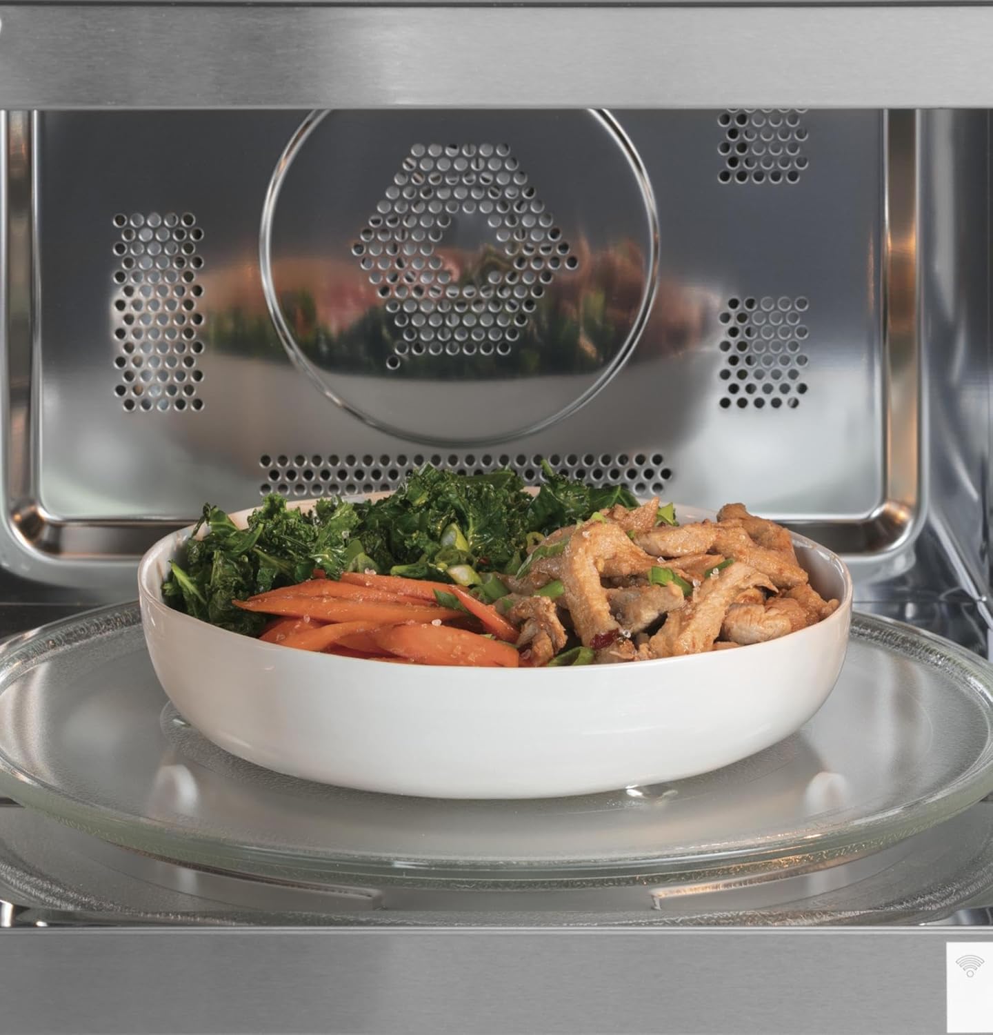 Cafe CEB515P4NWM Matte Collection Countertop Microwave Oven with 1.5 cu. ft. Capacity Convection 1000 Watts 10 Power Levels in Matte White
