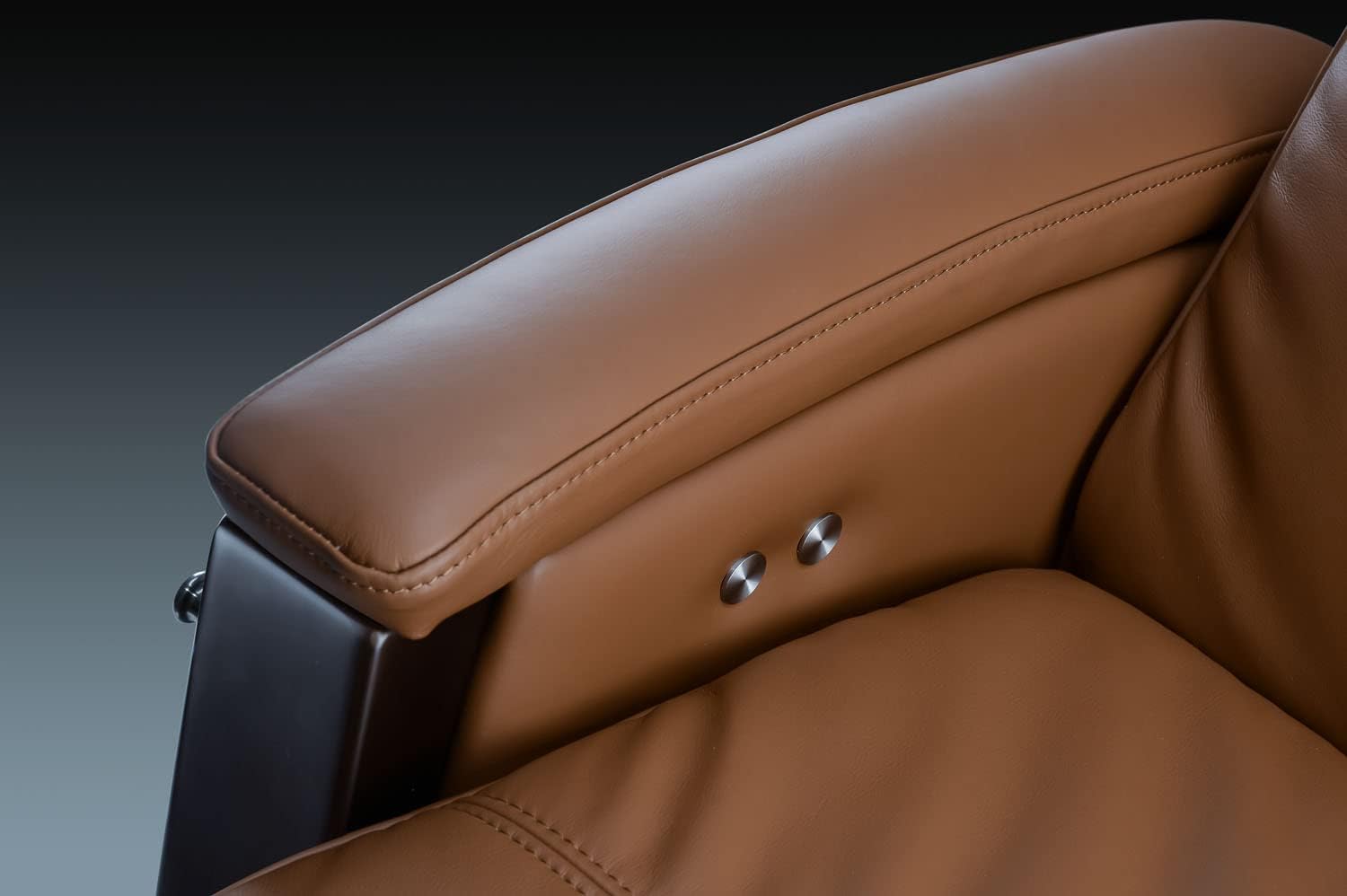 Svago ZGR Newton - The Ultimate Leather Zero Gravity Recliner (Tan)