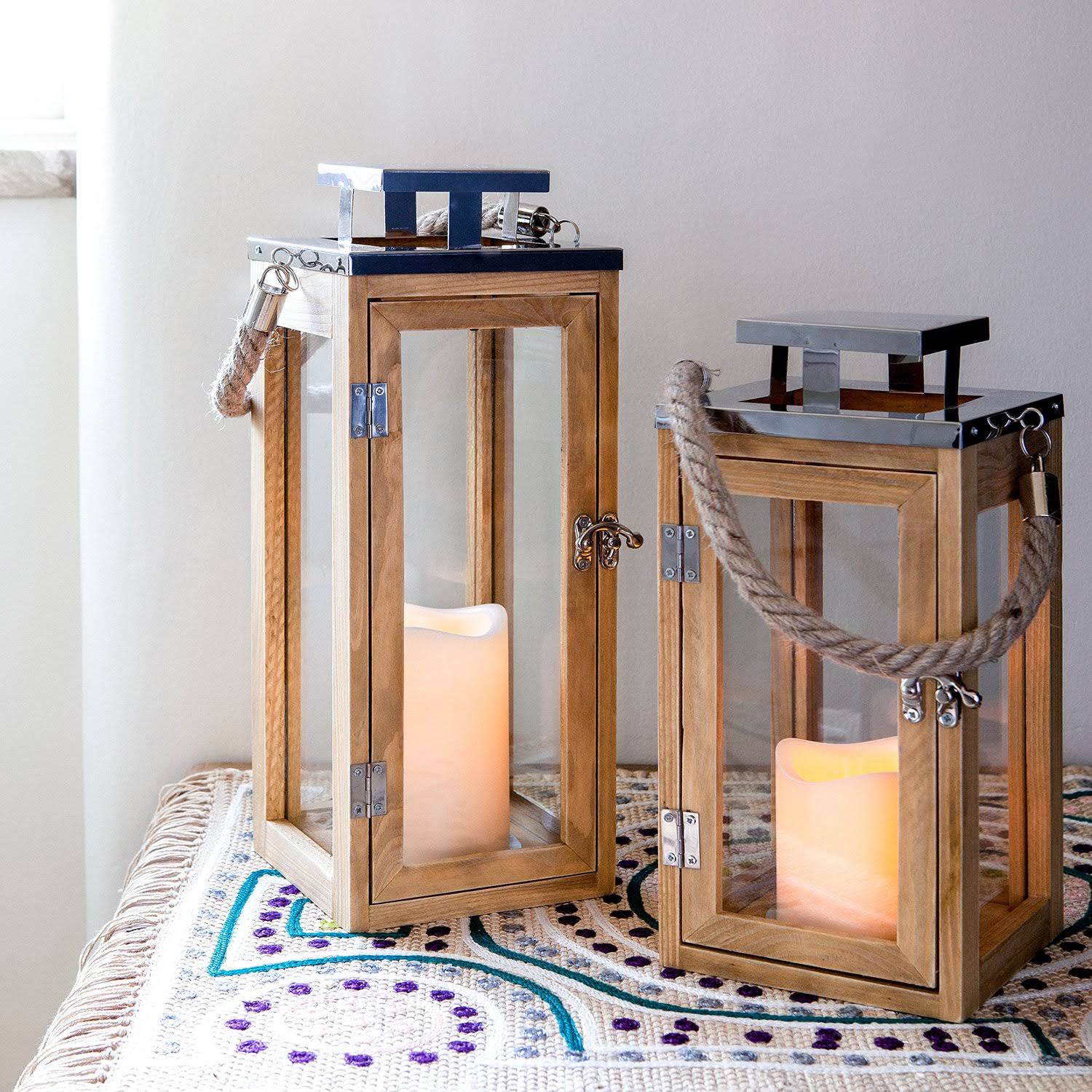 Lights4fun, Large Wooden Battery Operated LED Flameless Candle Lantern for